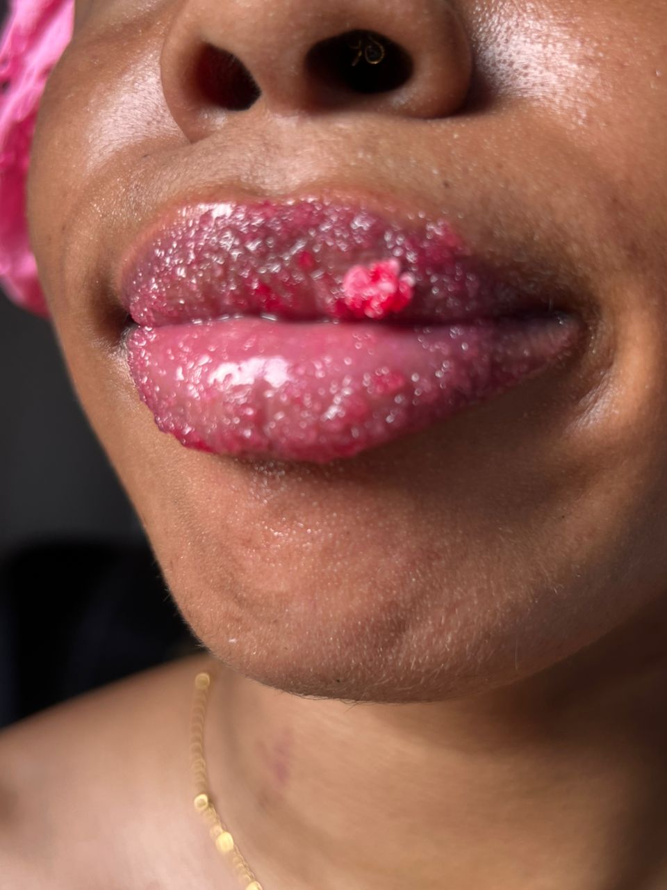 EXFOLIATING LIPSCRUB 10G - Image 3